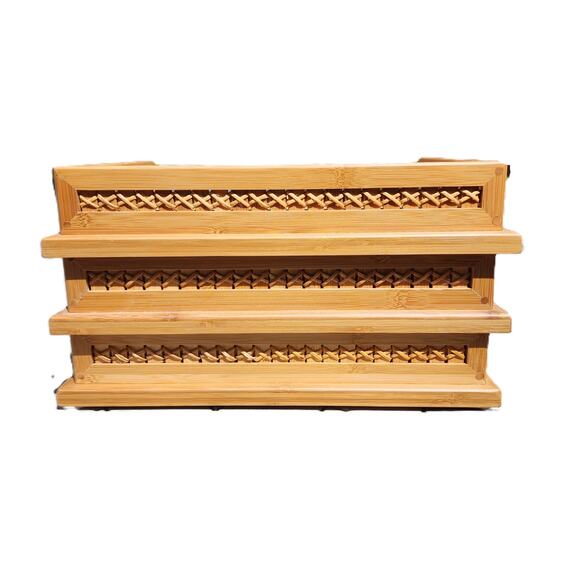 Genuine Bamboo Lattice Desktop Document Stacking Tray - Picture 9 of 10